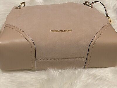 Michael Kors - Nicole Medium Leather Shoulder Bag